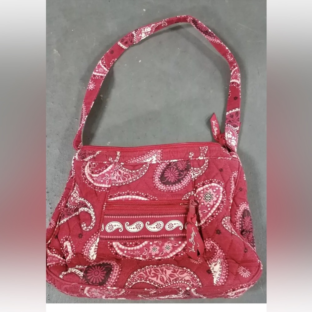 - Retired Vera Bradley pattern,red paisley handbag,
